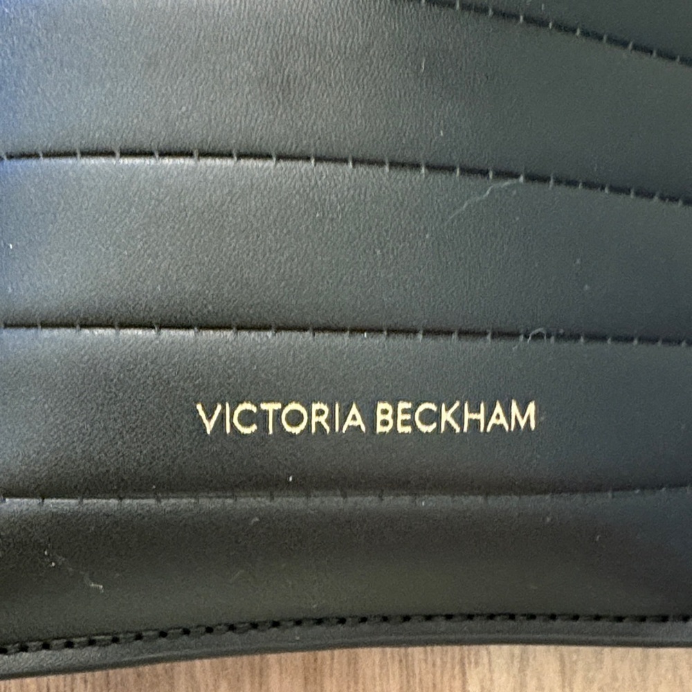 Victoria Beckham Dark Blue Sunglasses - Picture 2 of 11
